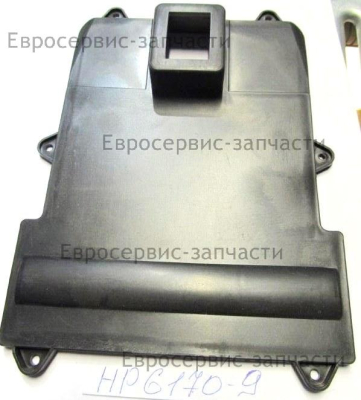 Передняя часть корпуса конденсатора